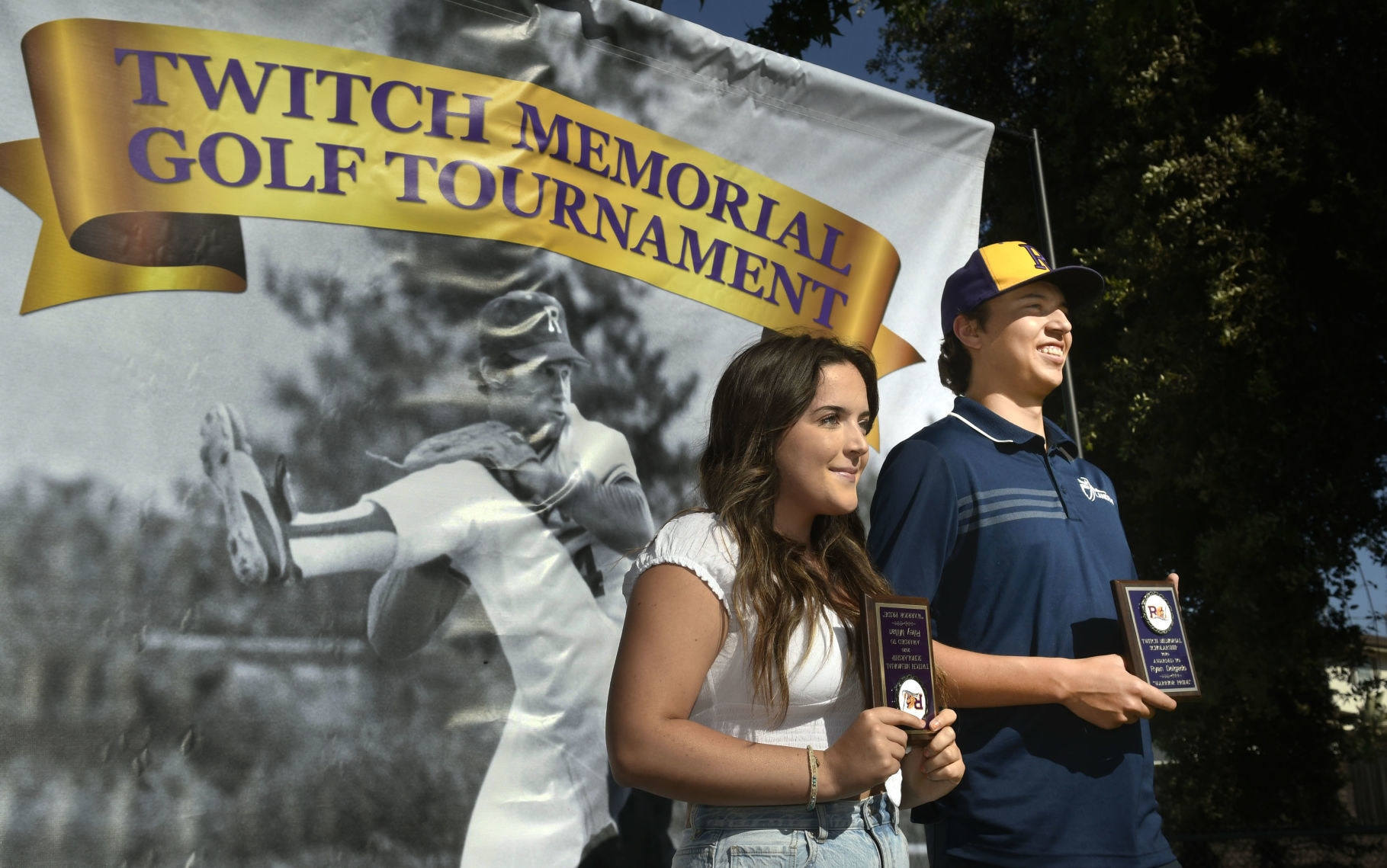 070920 Twitch scholarship 1.jpg